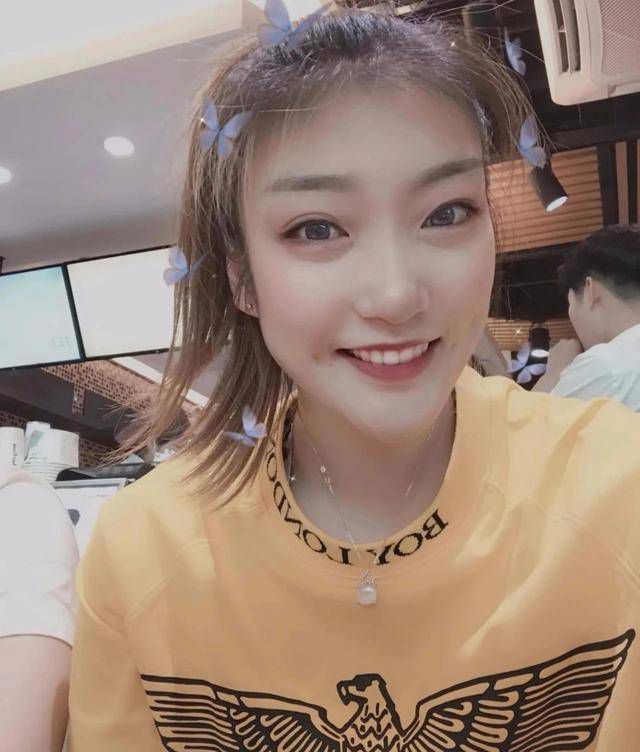 女m被s调教虐玩抽打电影