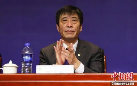 午夜在线成人