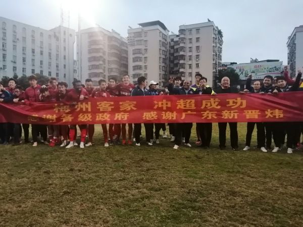 赵露思双乳疯狂耸动迎合呻吟